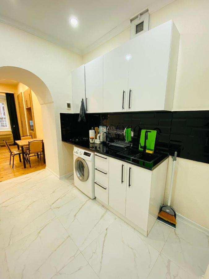 Old T'Bilisi Apartment Tbilisi Bagian luar foto